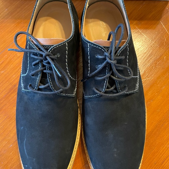 Clark’s men’s black suede shoes.  11.5 wide. - Picture 7 of 9